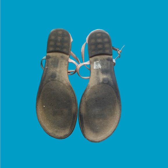 Celebrity NYC Thong Sandals Suede Adjustable Ankle Strap Shoes - Picture 5 of 5